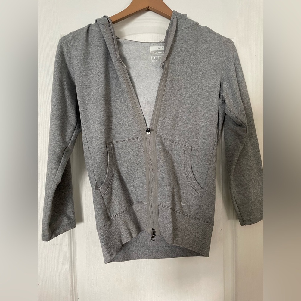 Nike Light Gray Sport Hoody